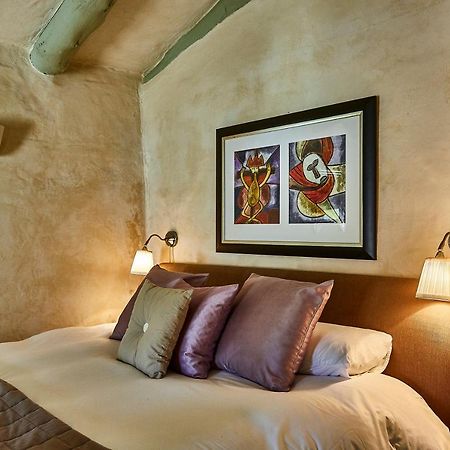 Sitges Hill Retreats-Masia Nur 22 Bedrooms Divided Over 9 Houses For Max 44 Guests กันเยเยส ภายนอก รูปภาพ